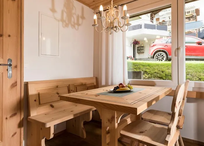 بيت ريفي Casa La Roda, Via Da Scola 2 *